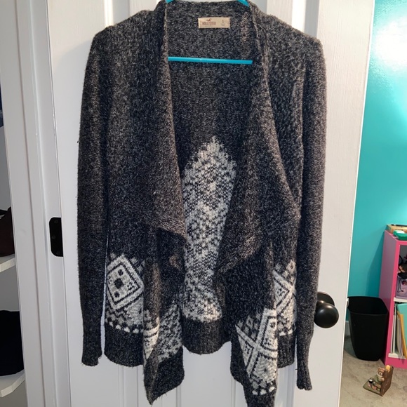Hollister Jackets & Blazers - NWOT Hollister cardigan